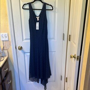 Elegant Navy Blue Sleeveless Dress